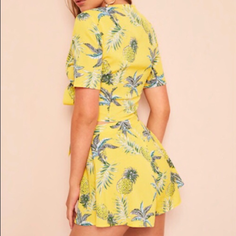 🌴Vacay Shorts Set🌴 - Picture 2 of 7